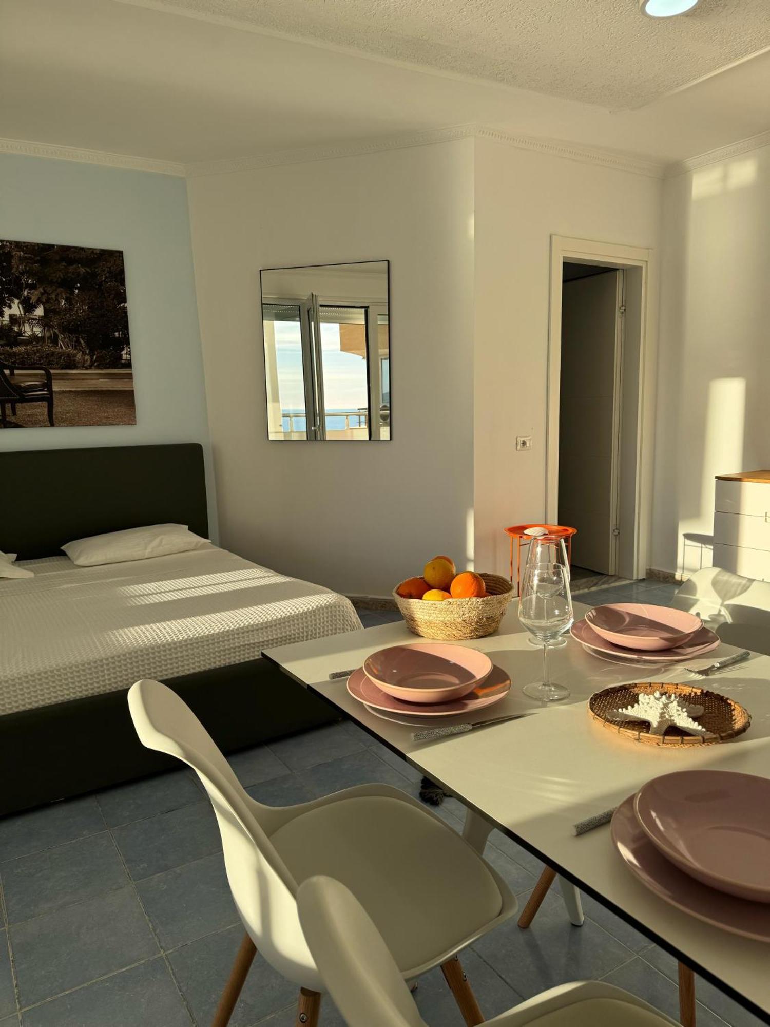 Beachfront Marilyn Durrës Exteriér fotografie